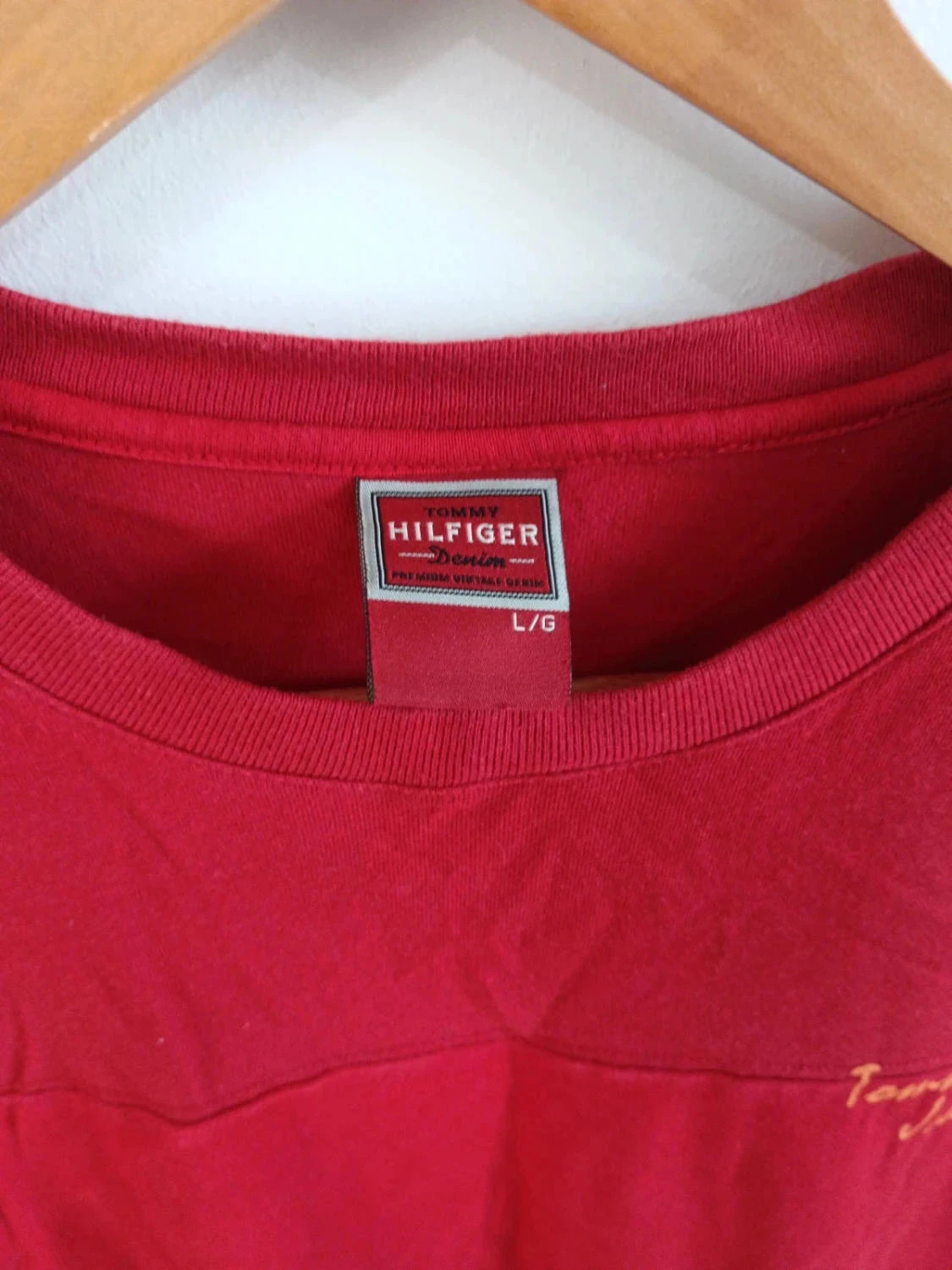 C129 camiseta roja Tommy Hilfiger L – photo 3